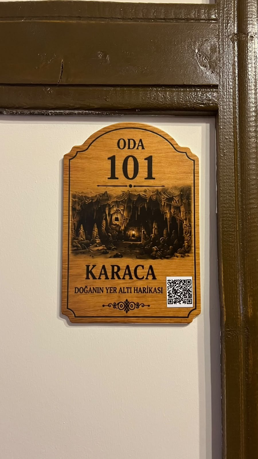 101 · Karaca