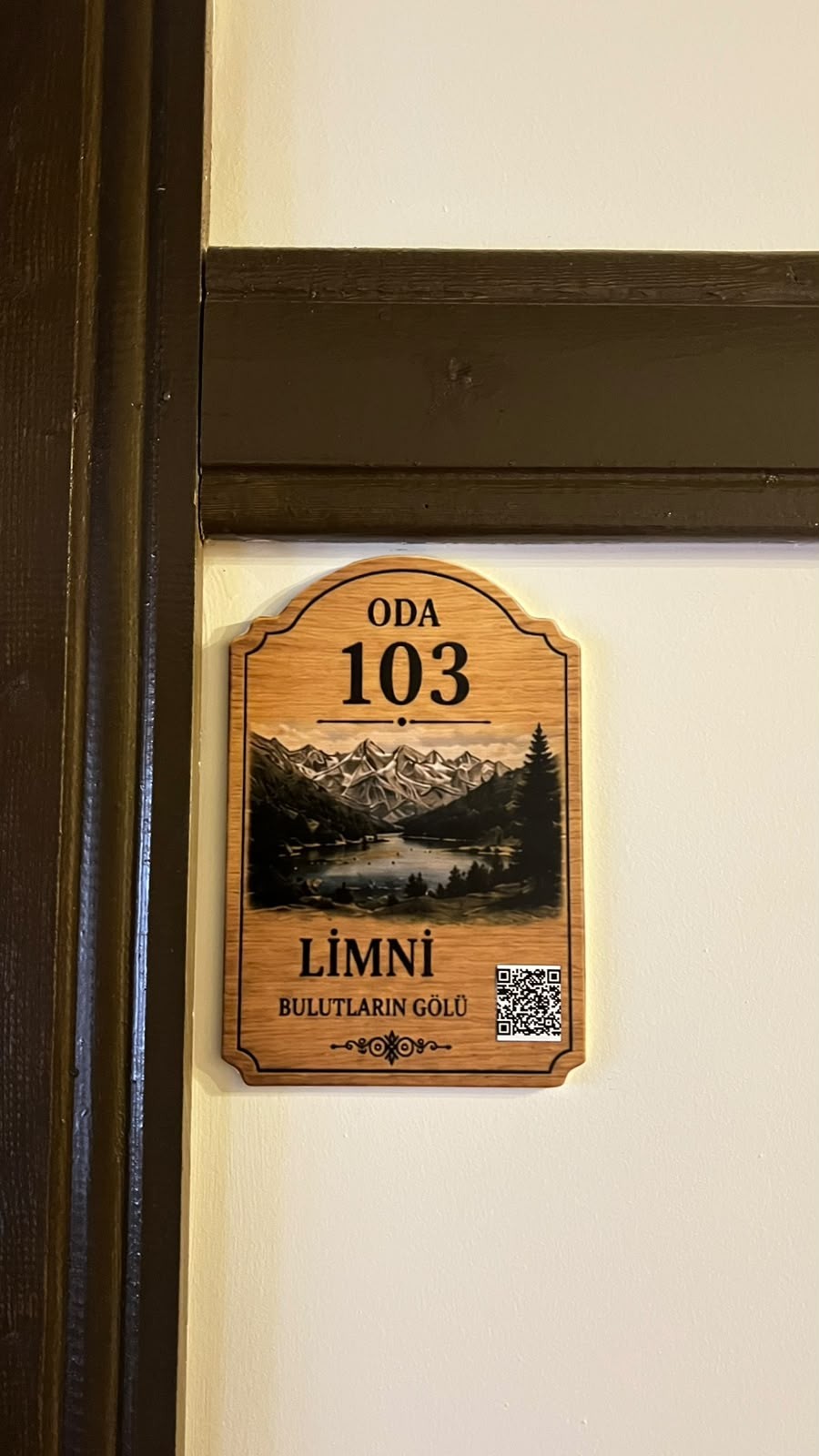 103 · Limni