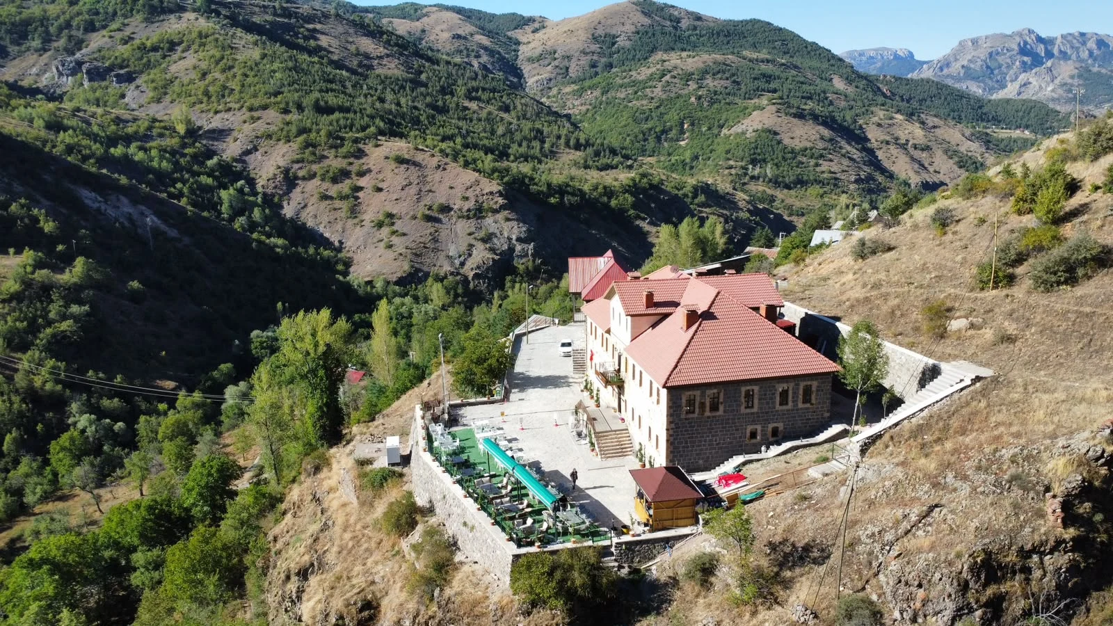 Konakların kuşbakışı görünümü